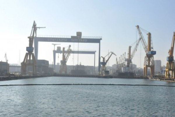 Portul Constanţa şi rezultatul slab la alegeri: Mazăre a fost preocupat să se vadă cu operatorii portuari, nu de campanie